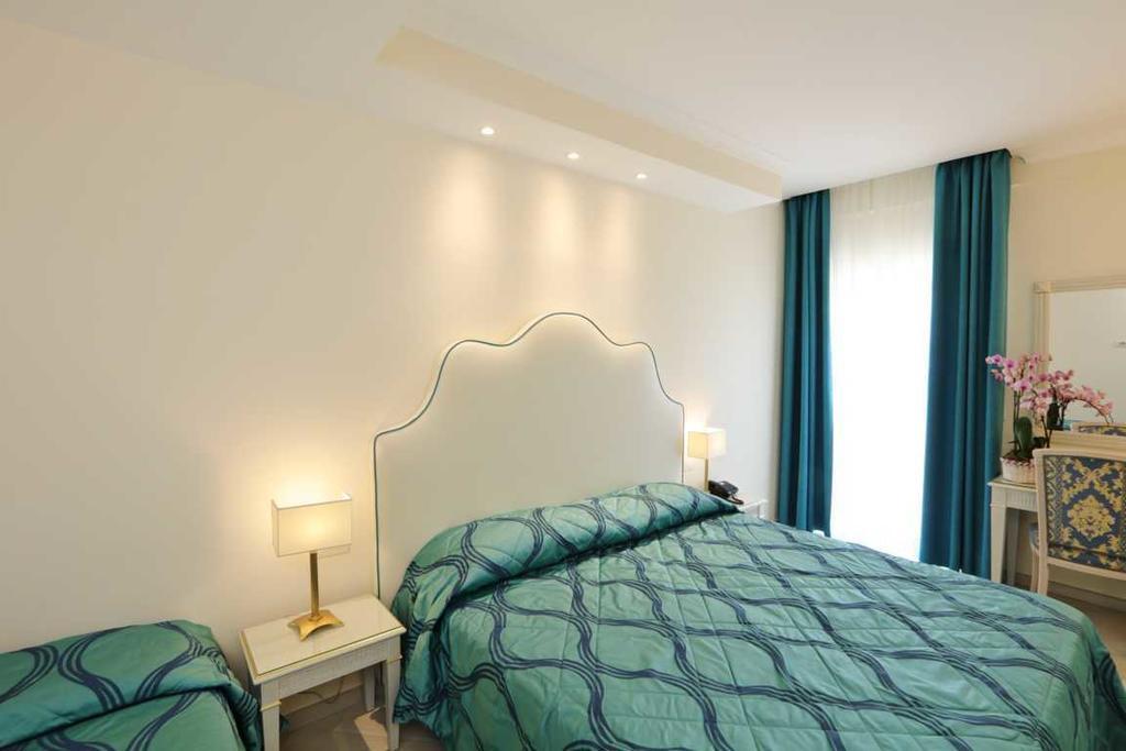 Hotel La Vue D'Or Sorrento Ruang foto